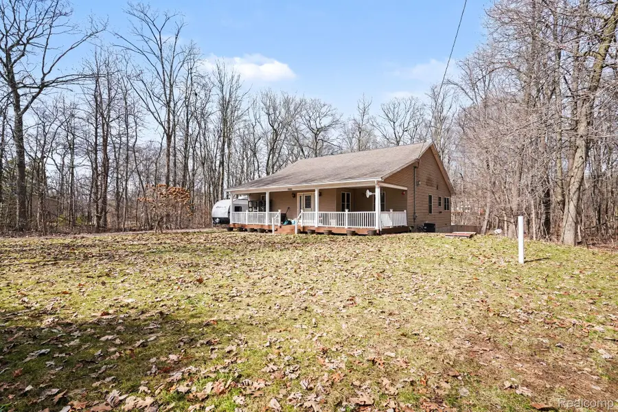 11202 Bach Lane, Byron, MI 48418 - #3