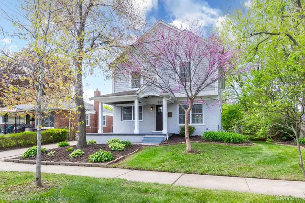 829 N Dorchester Avenue, RoyalOak, MI 48067