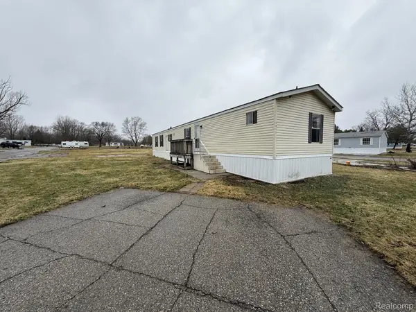 5045 Nadie Drive, MtMorris, MI 48458