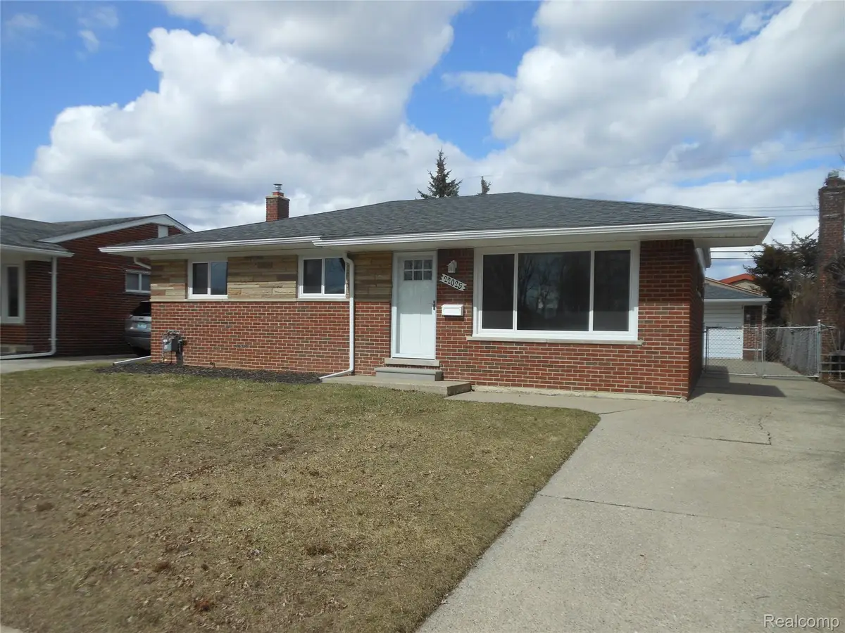 22025 Tanglewood Street, Saint Clair Shores, MI 48082 - #1