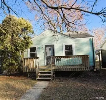 252 W Strathmore Avenue, Pontiac, MI 48340 - #1