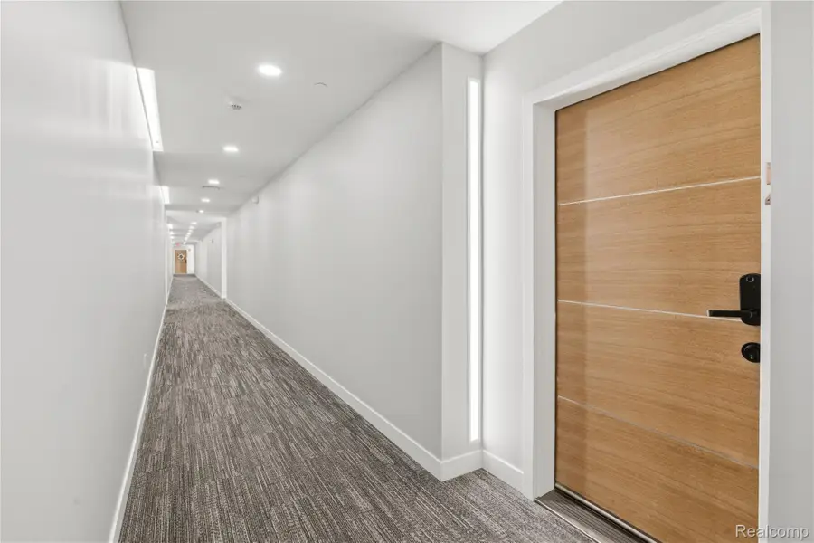 166 Oak St Street #4, Wyandotte, MI 48192 - #3