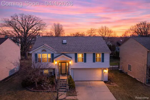 7087 Hogan Drive, Ypsilanti, MI 48197