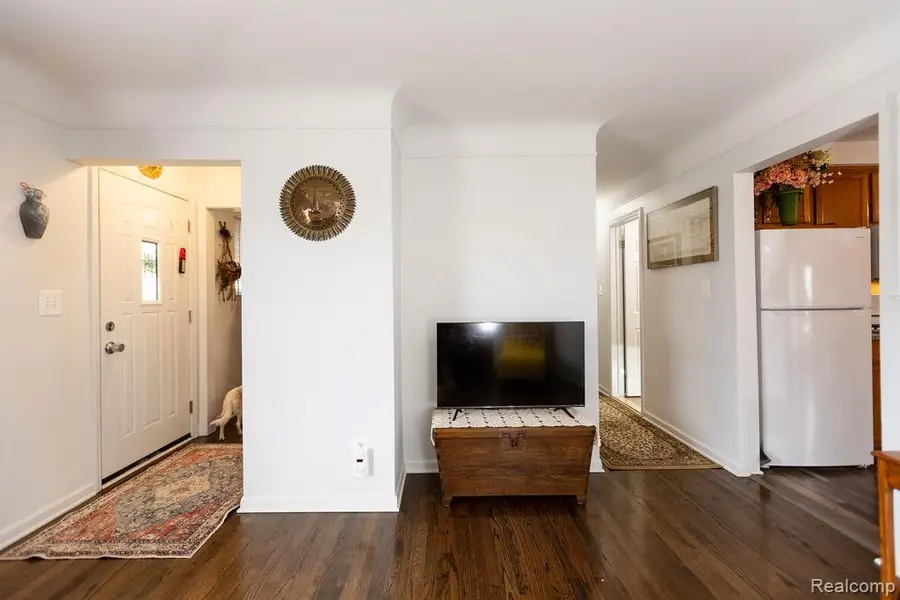 24636 Almond Avenue, Eastpointe, MI 48021 - #3