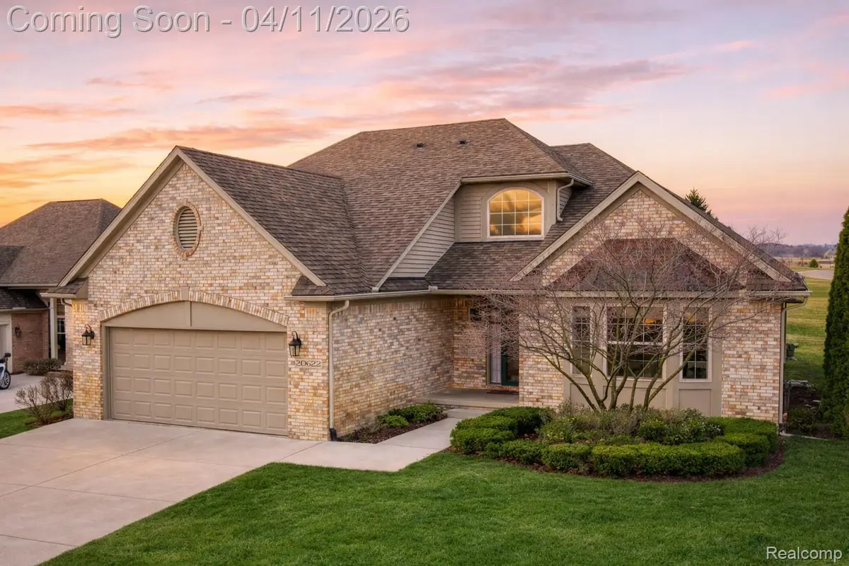 20622 Golf Ridge Circle, Livonia, MI 48152 - #1