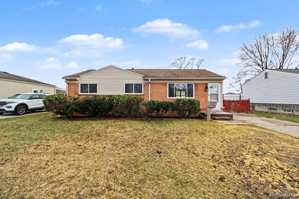 38227 Avondale Street, Westland, MI 48186 - #1