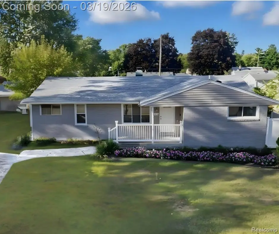 2075 Gulliver Drive, Troy, MI 48085 - #1