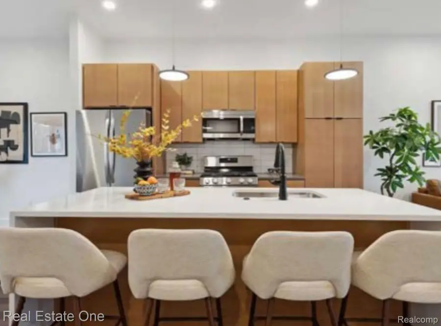 1547 Pallister Street #11, Detroit, MI 48206 - #3