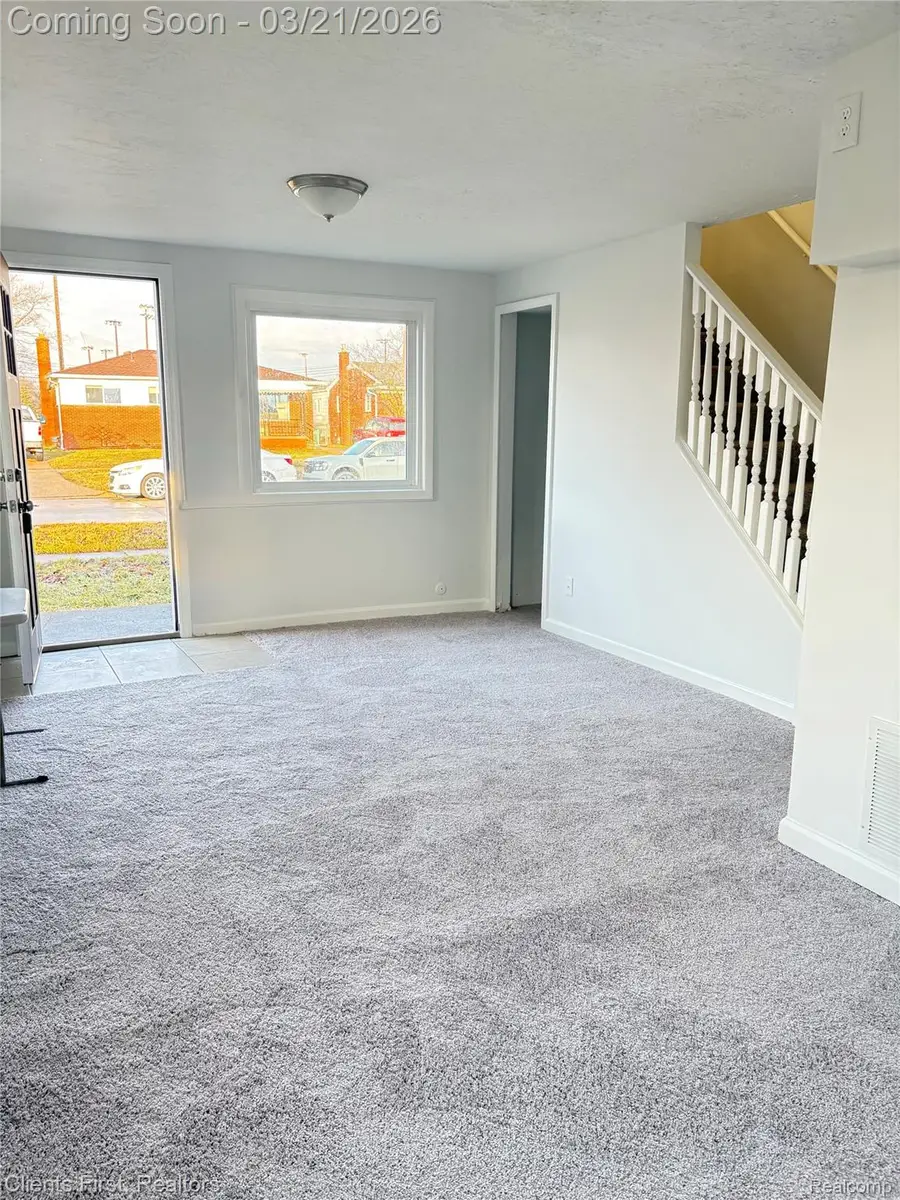 128 Henry Ruff Road, Garden City, MI 48135 - #2