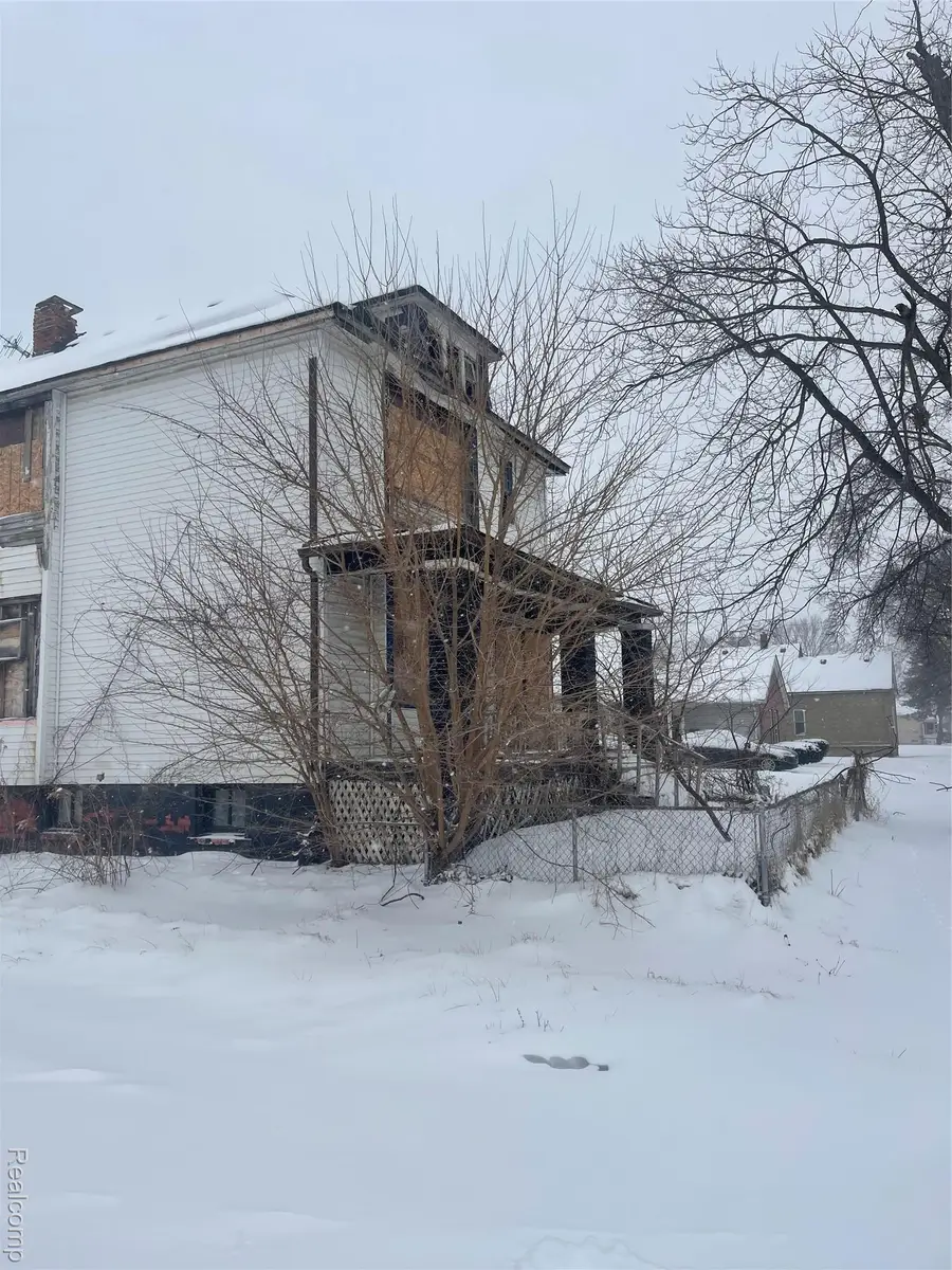4160 Crane Street, Detroit, MI 48214 - #2
