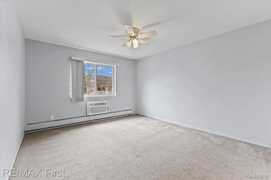 2405 Torquay Avenue #206, Royal Oak, MI 48073 - #2