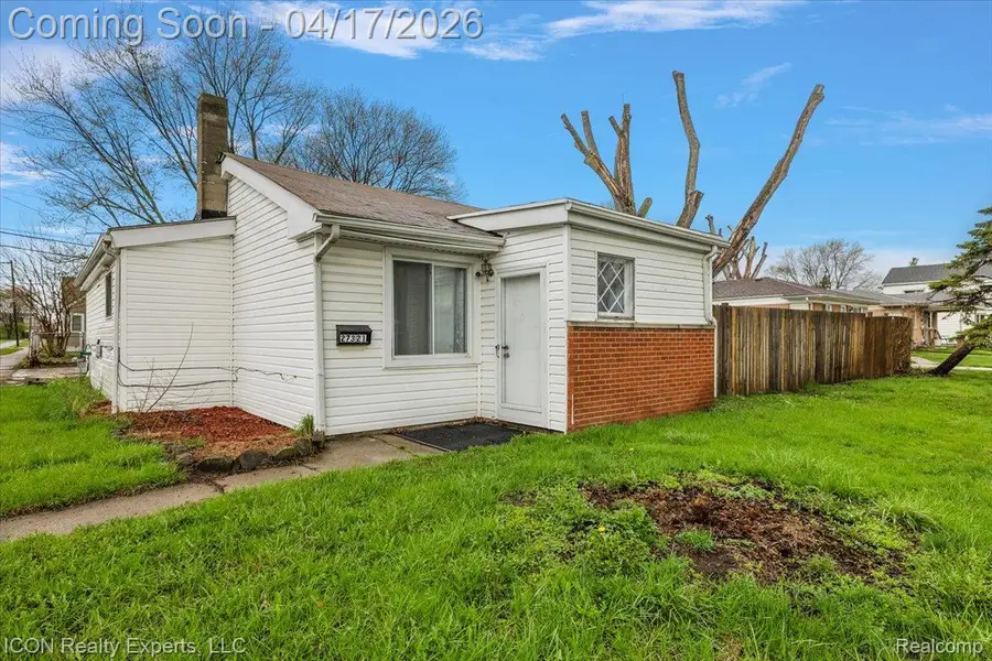 27321 Baldwin Avenue, Warren, MI 48092 - #3