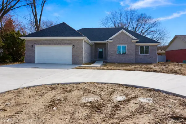 37116 Moravian Drive, ClintonTownship, MI 48036