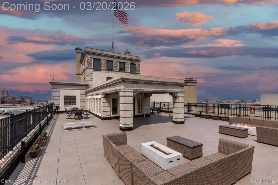 15 E Kirby Street #1104, Detroit, MI 48202 - #2