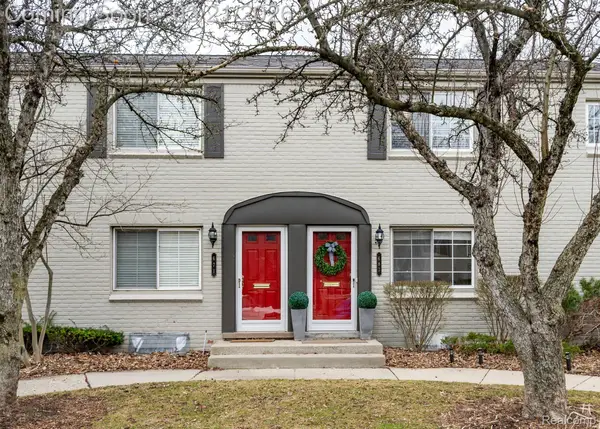 683 Graefield Court, Birmingham, MI 48009