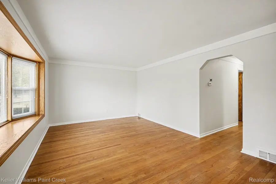 114 Knollwood Boulevard, Clawson, MI 48017 - #2