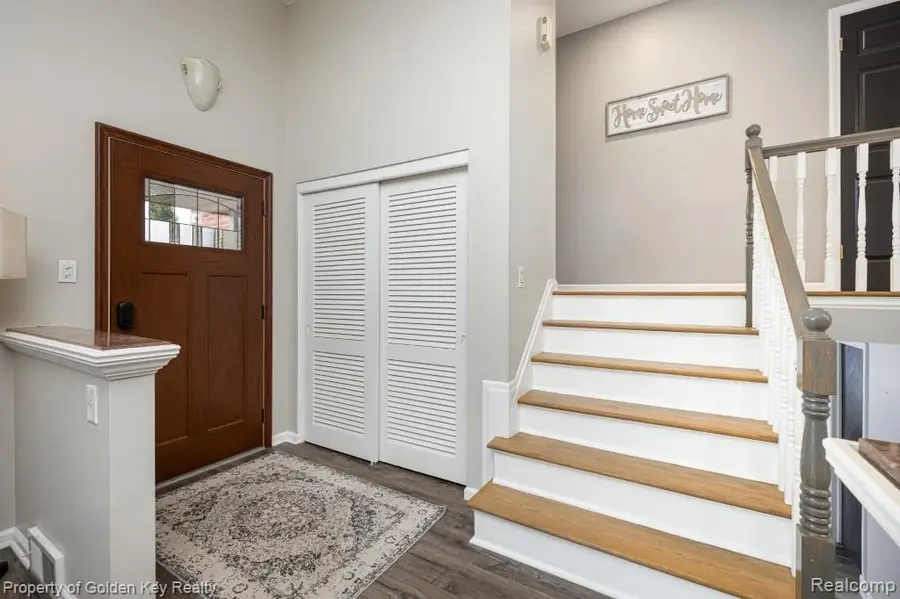 20345 Weyher Street, Livonia, MI 48152 - #3