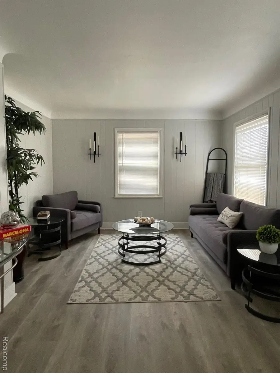 31406 Marquette Street, Garden City, MI 48135 - #3