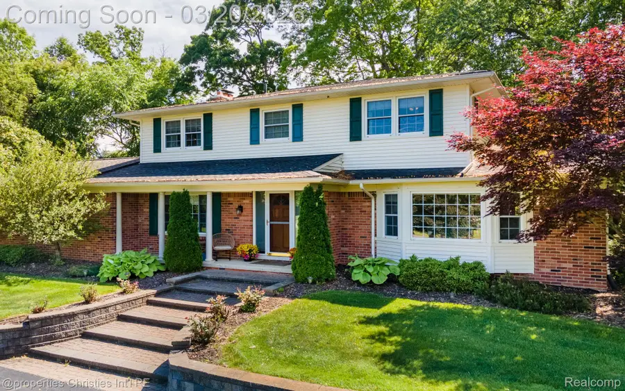 2711 Limerick Lane, Troy, MI 48098 - #3