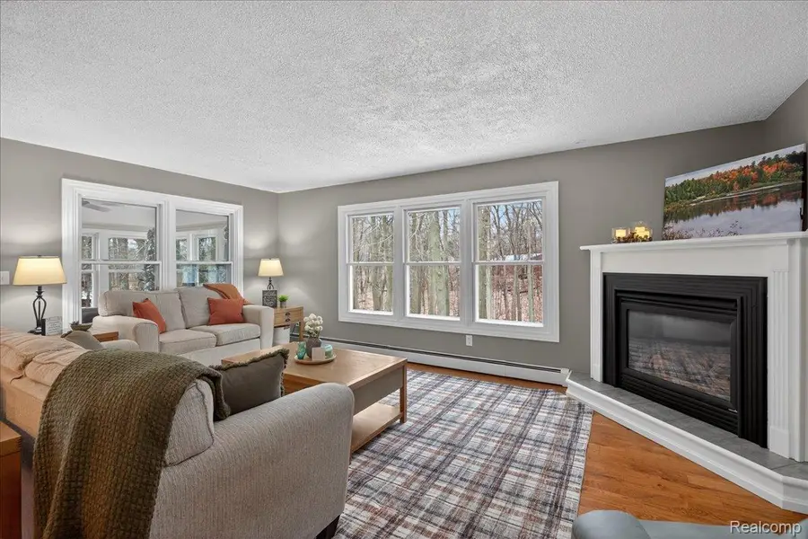 6828 Country Lane Drive, Davisburg, MI 48350 - #3