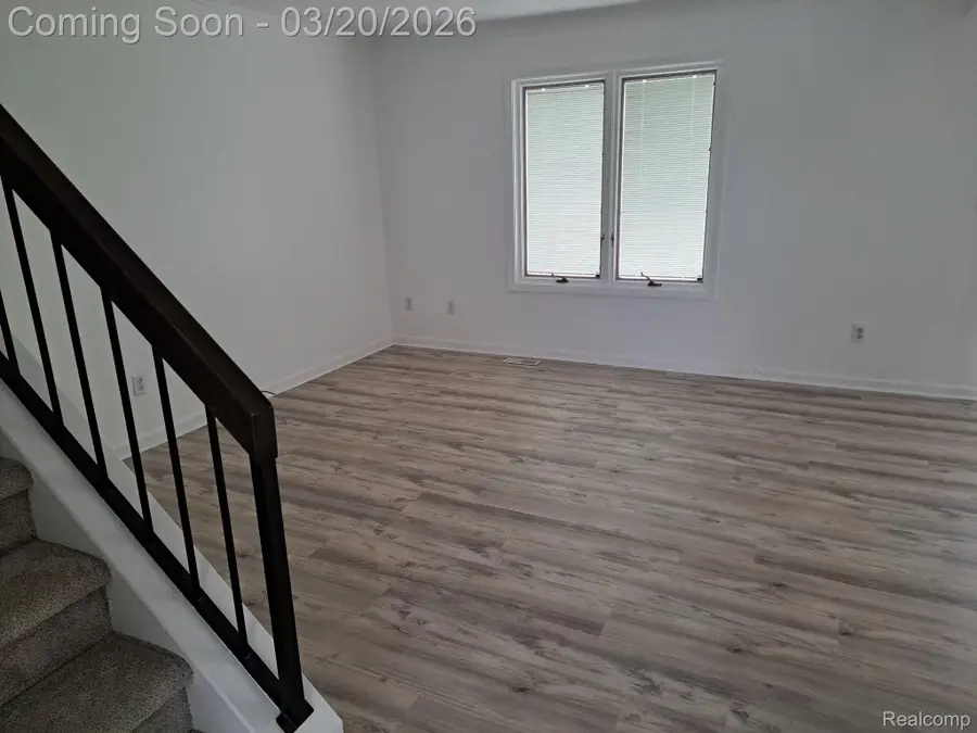 37025 Brynford Drive, Clinton Township, MI 48036 - #2