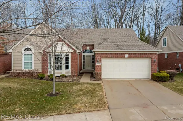 40548 Lenox Park Drive, Novi, MI 48377