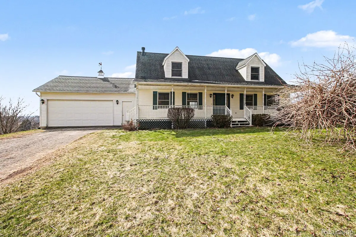 8806 Bergin Road, Howell, MI 48843 - #1