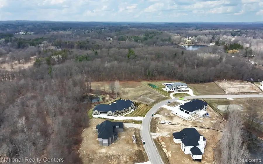 1637 Vista Drive, Oakland, MI 48363 - #3