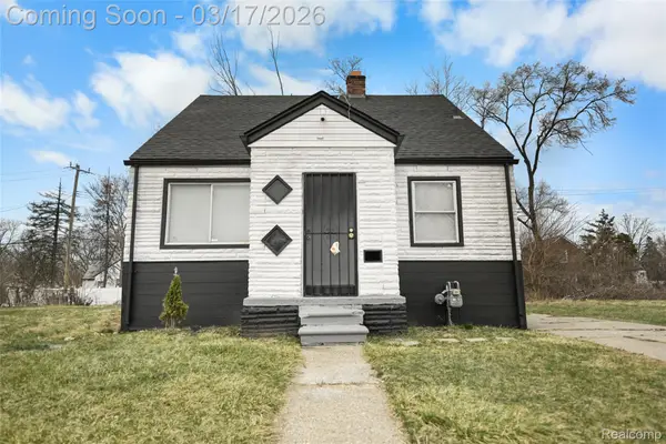 17028 W Chicago Street, Detroit, MI 48228