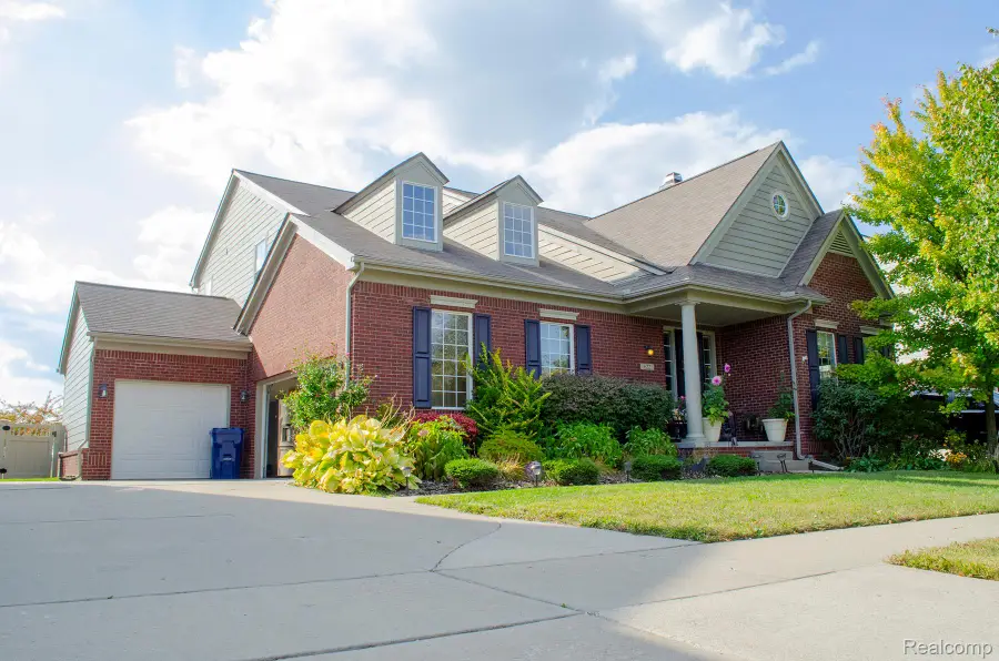 622 Prospect Hill Street, Canton, MI 48188 - #2