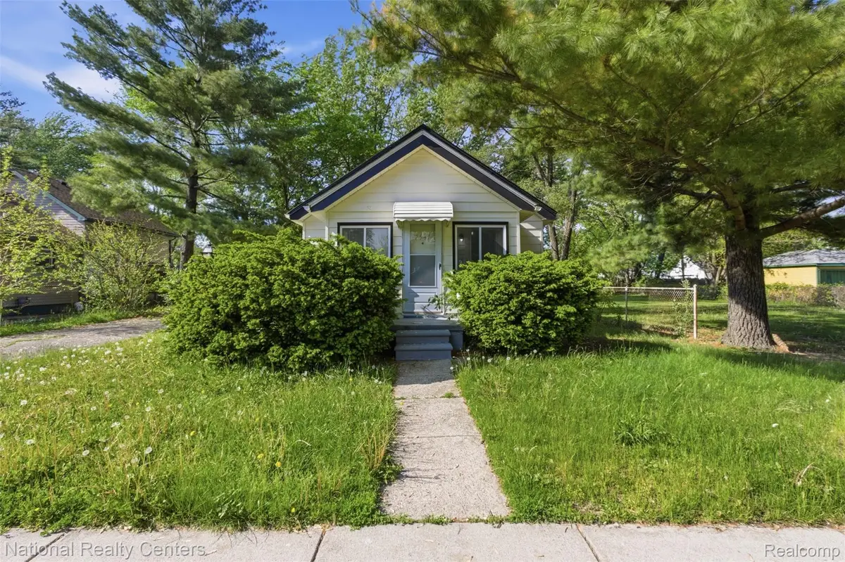 7547 Stephens, Center Line, MI 48015 - #1