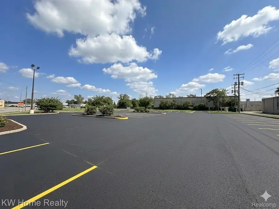 20800 Groesbeck Highway, Warren, MI 48089 - #2