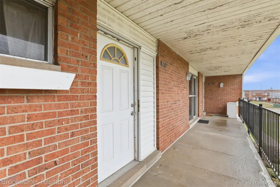 627 McDougall Mcdougall Street #77, Detroit, MI 48207 - #3