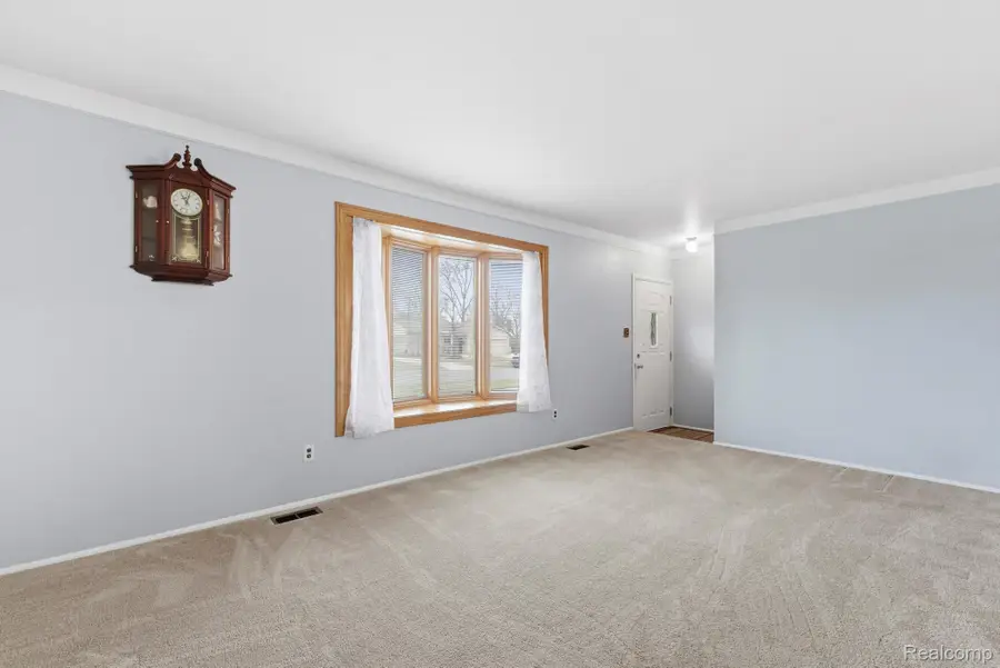 15409 Westlake Street, Taylor, MI 48180 - #3