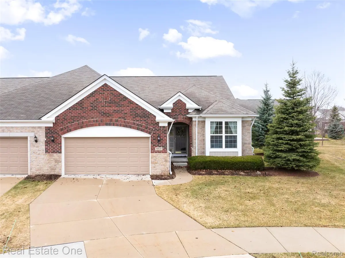 49539 Stillmeadow Court, Macomb, MI 48042 - #1