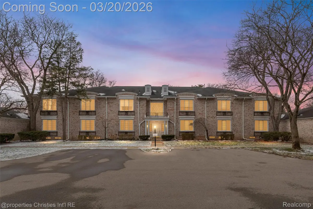 40750 Woodward Avenue #25, Bloomfield Hills, MI 48304 - #1