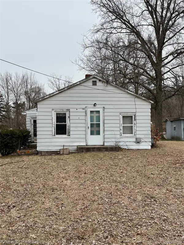 203 E North Street, StCharles, MI 48655