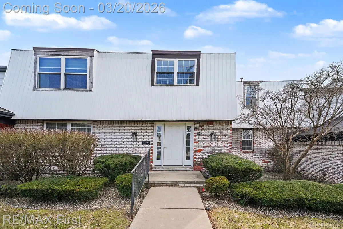 31120 Hunters Drive Drive #98, Farmington, MI 48334 - #1