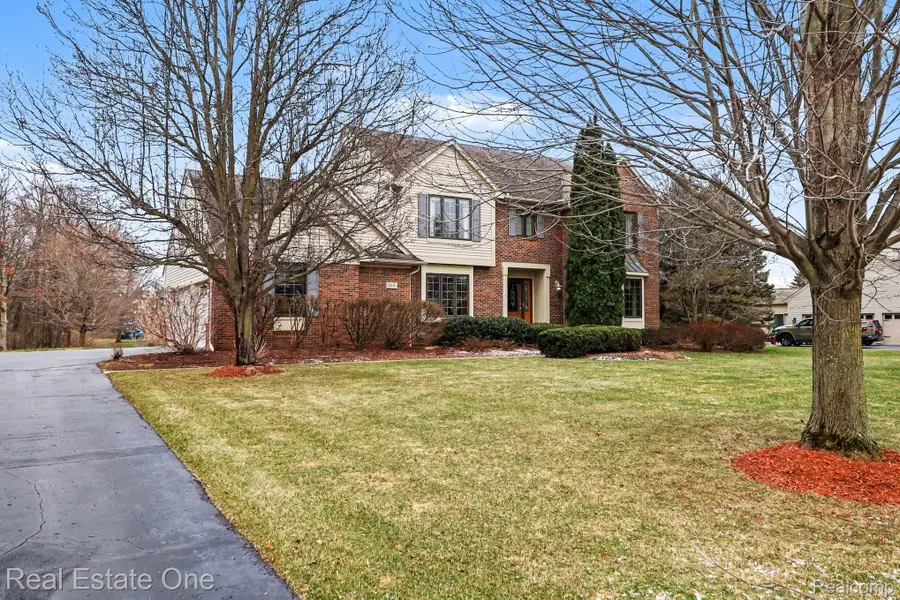 5045 Ashford Road, Clarkston, MI 48348 - #2