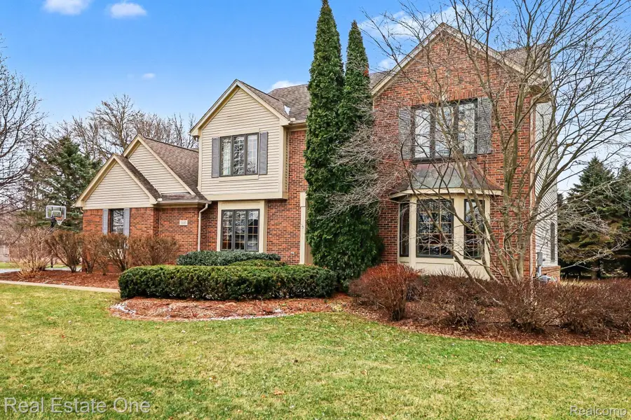 5045 Ashford Road, Clarkston, MI 48348 - #3