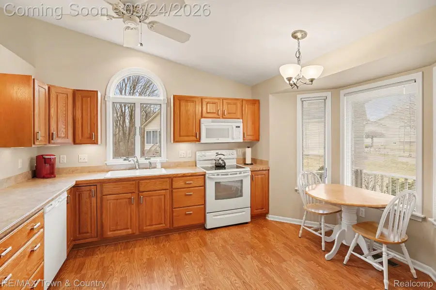 6468 Royal Club Drive, Flushing, MI 48433 - #3