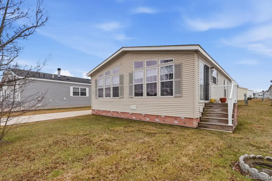 37319 Stone Way, Lenox, MI 48048 - #2