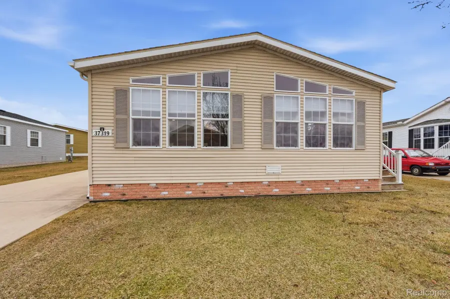 37319 Stone Way, Lenox, MI 48048 - #3