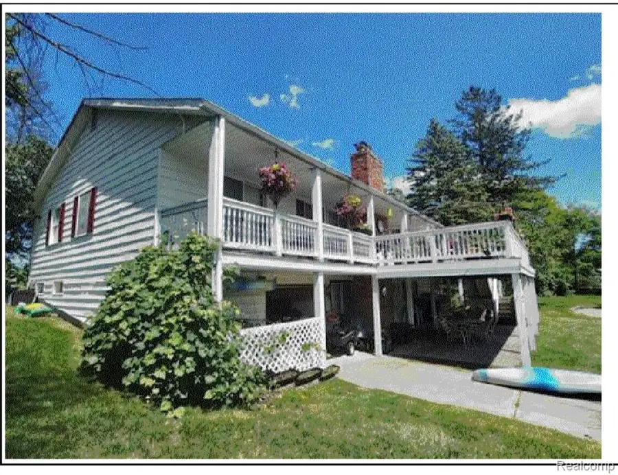 982 Artdale Drive, White Lake, MI 48383 - #3