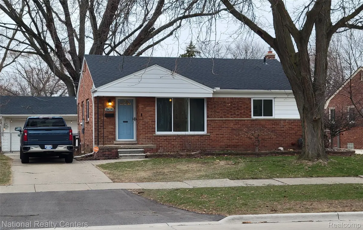 28070 W Chicago Street, Livonia, MI 48150 - #1