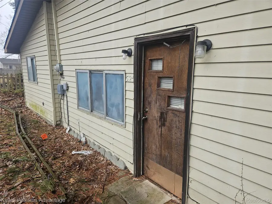 525 W Benway Road, Sanford, MI 48657 - #3