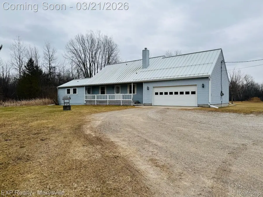 5265 Smiths Creek Road, Kimball, MI 48074 - #3