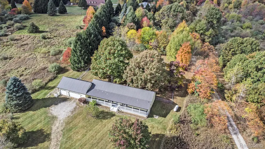 3025 N Lake Pleasant Road, Attica, MI 48412 - #3