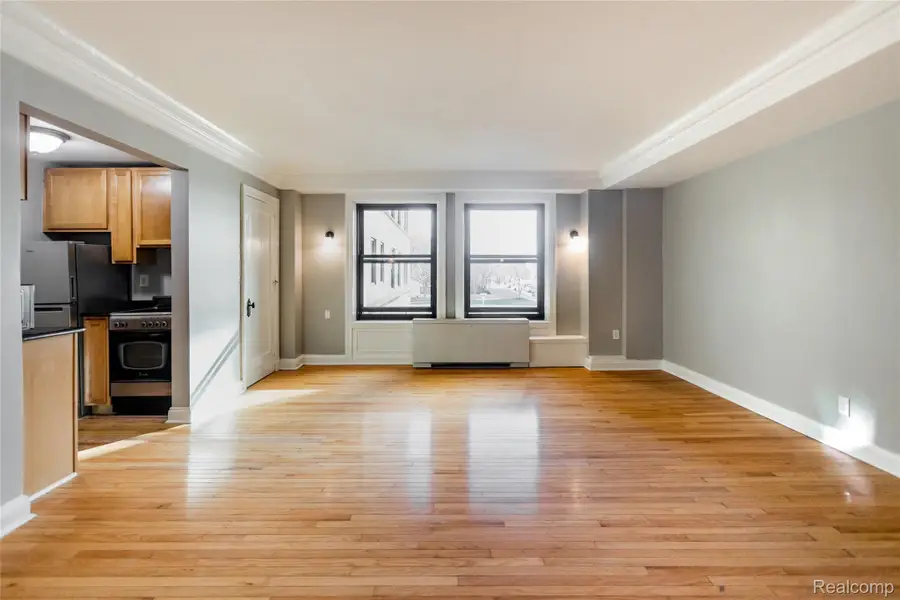 15 E Kirby Street #206, Detroit, MI 48202 - #2