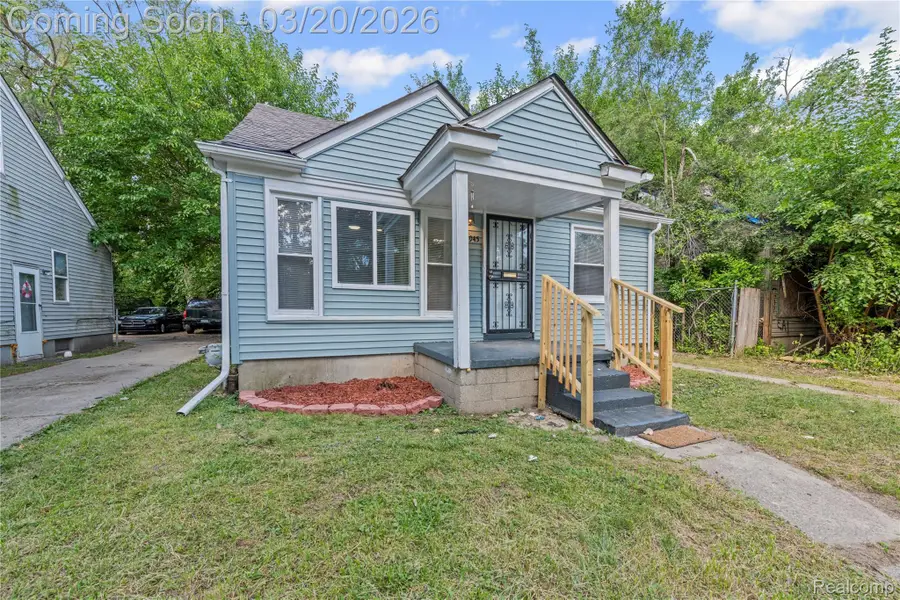 19945 Biltmore Street, Detroit, MI 48235 - #2